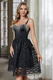 Robe courte de bal à franges noires avec tulle