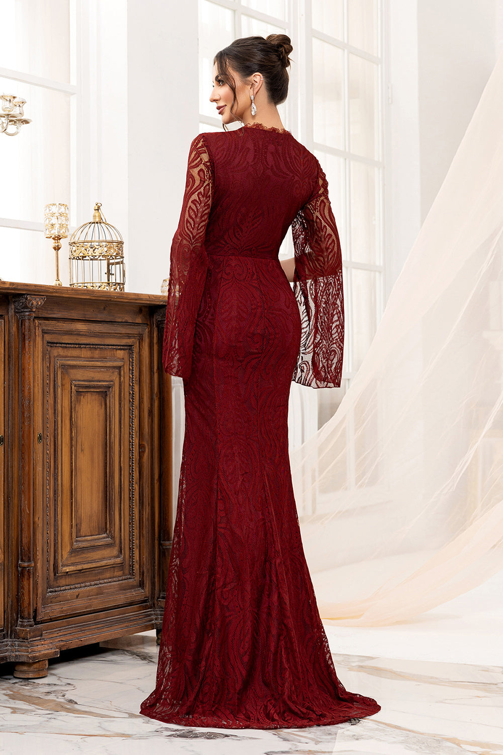 Robe longue mère de la mariée en dentelle bordeaux sirène avec fente