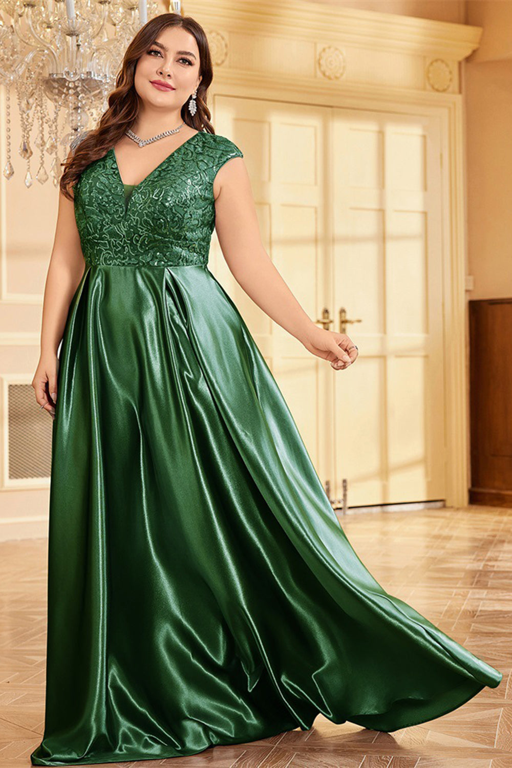Fard à joues rose grande taille satin longue mère de la mariée robe