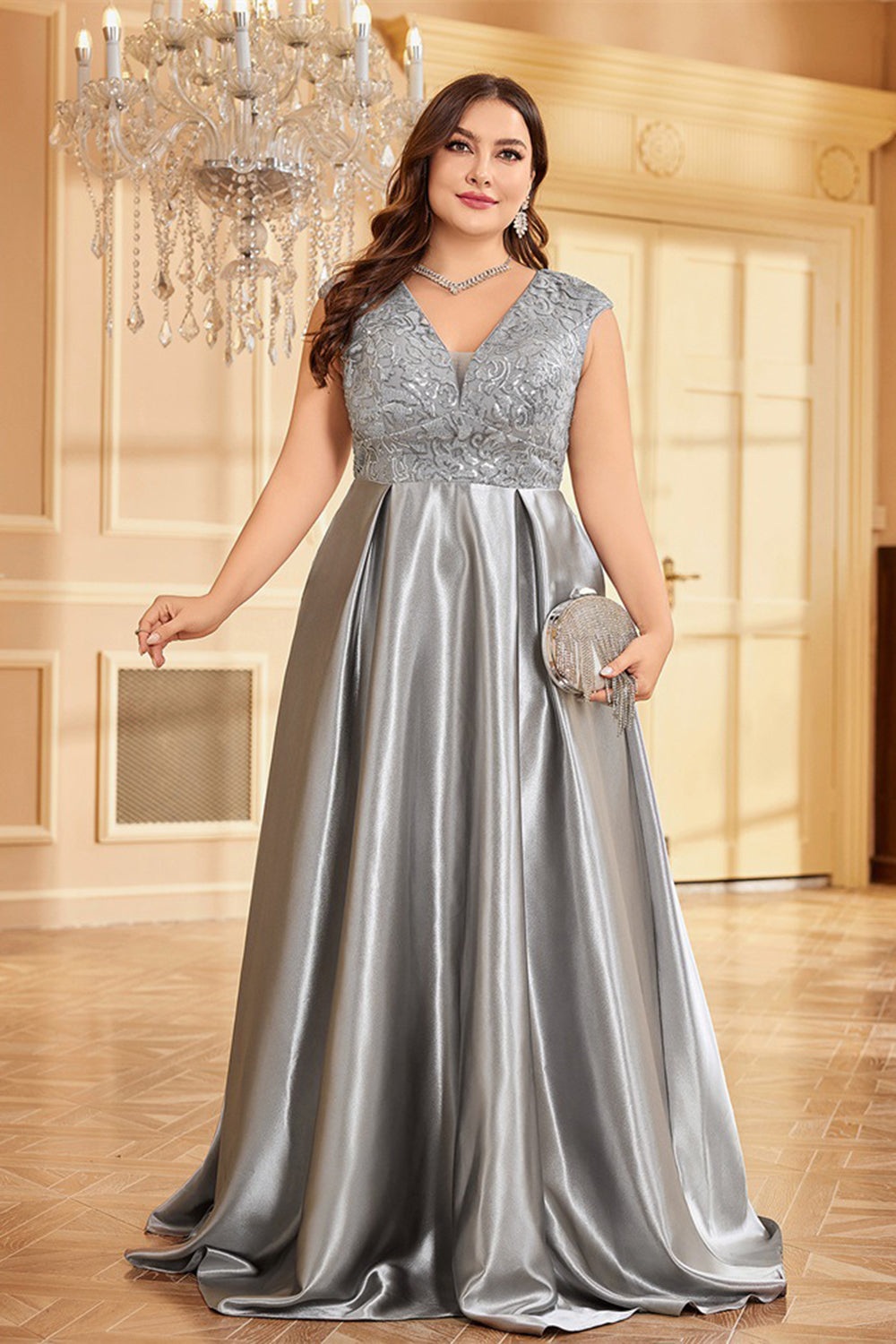 Fard à joues rose grande taille satin longue mère de la mariée robe
