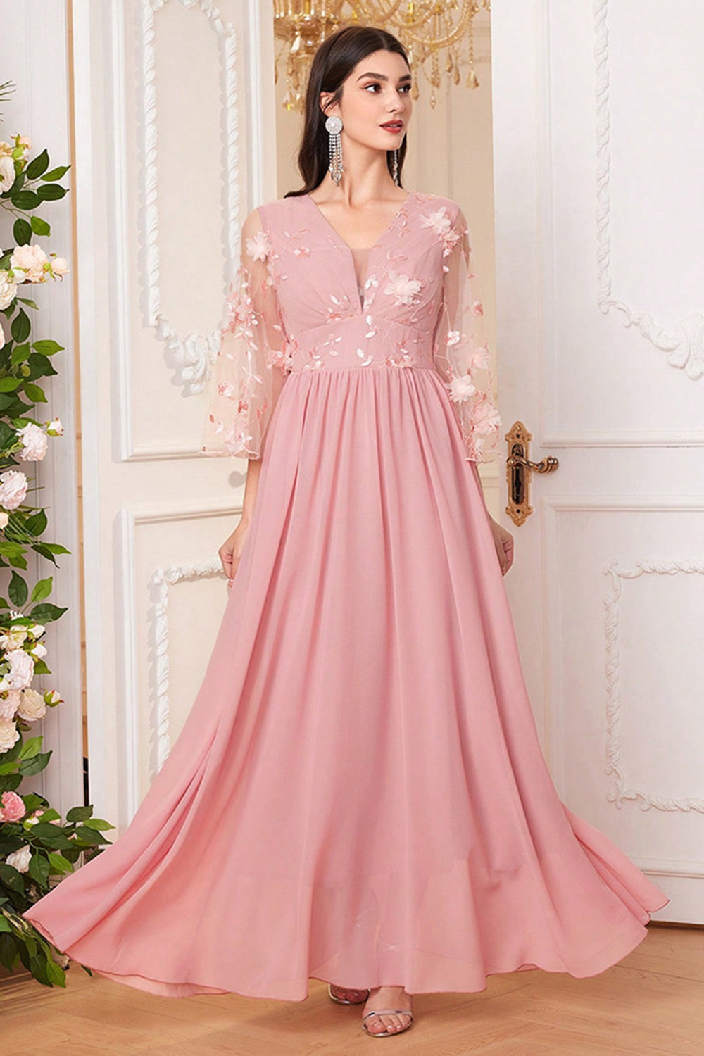 Fard à joues rose une ligne longue mère de la mariée robe avec des fleurs