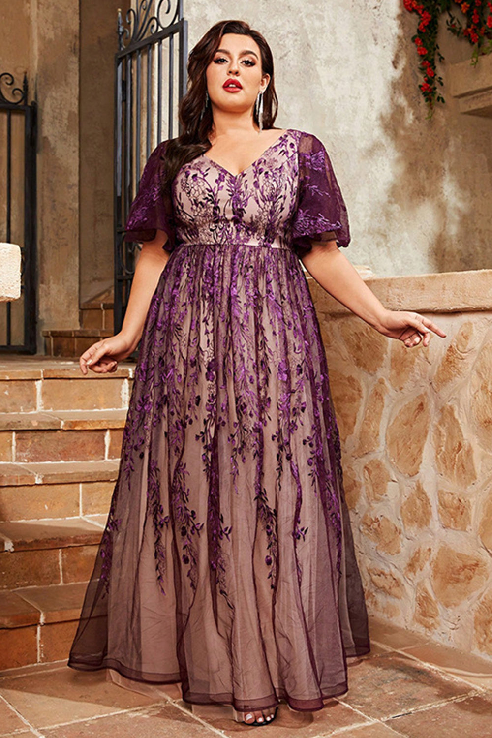 Violet Une ligne longue mère de la mariée robe avec appliques
