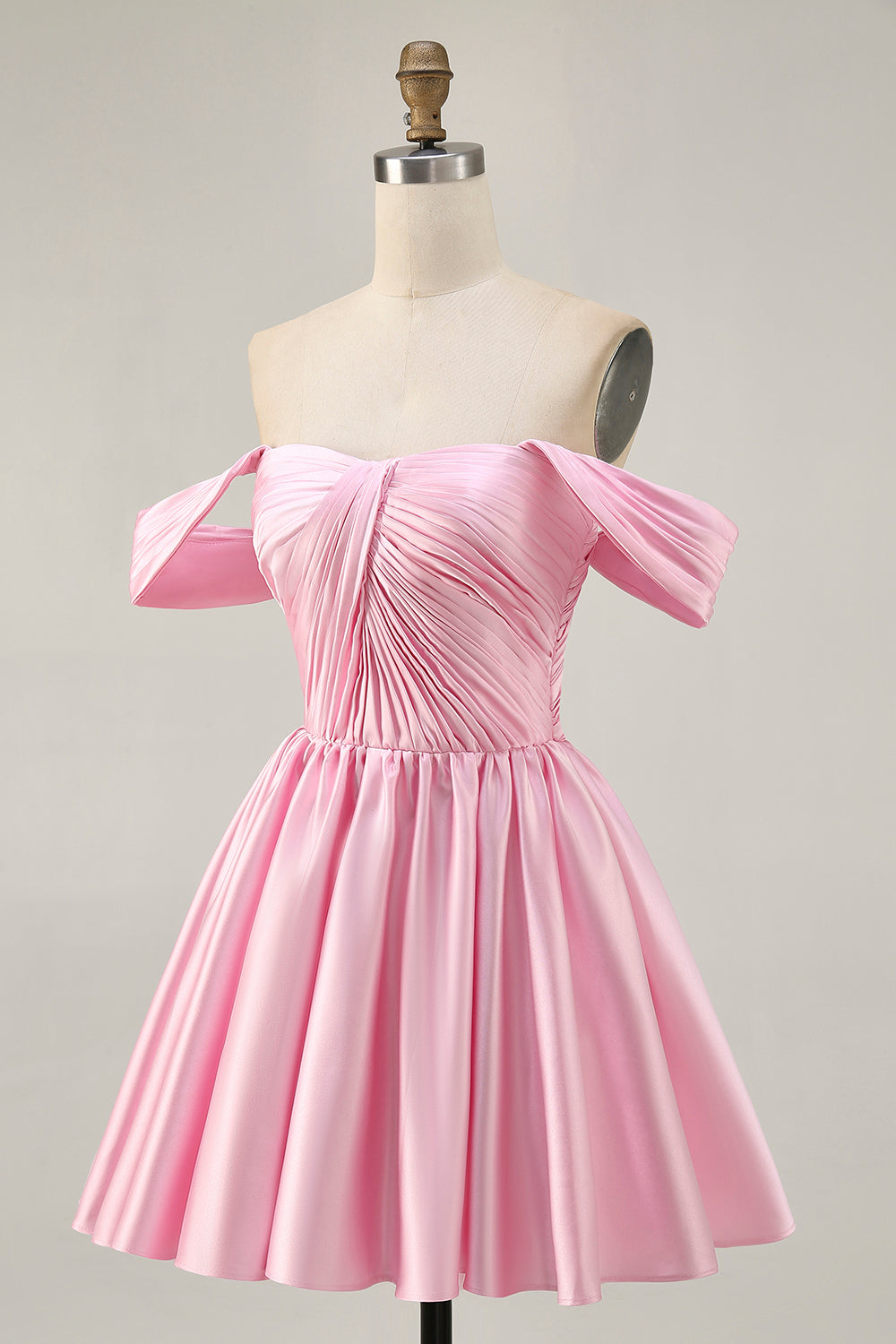 Robe courte blanche à épaules dénudées