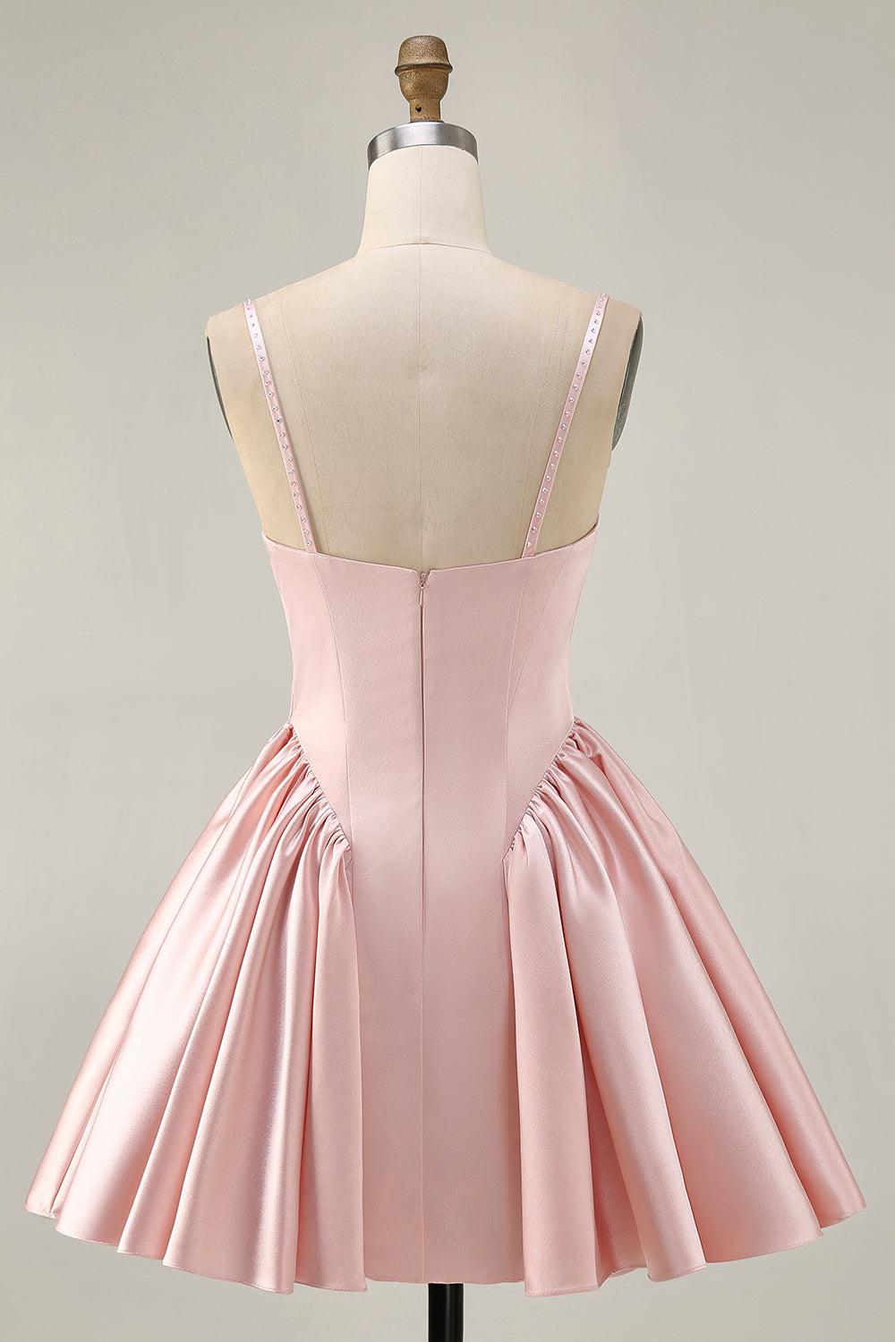 Fard à joues col bénitier bretelles spaghetti trapèze perlé satin robe de bal