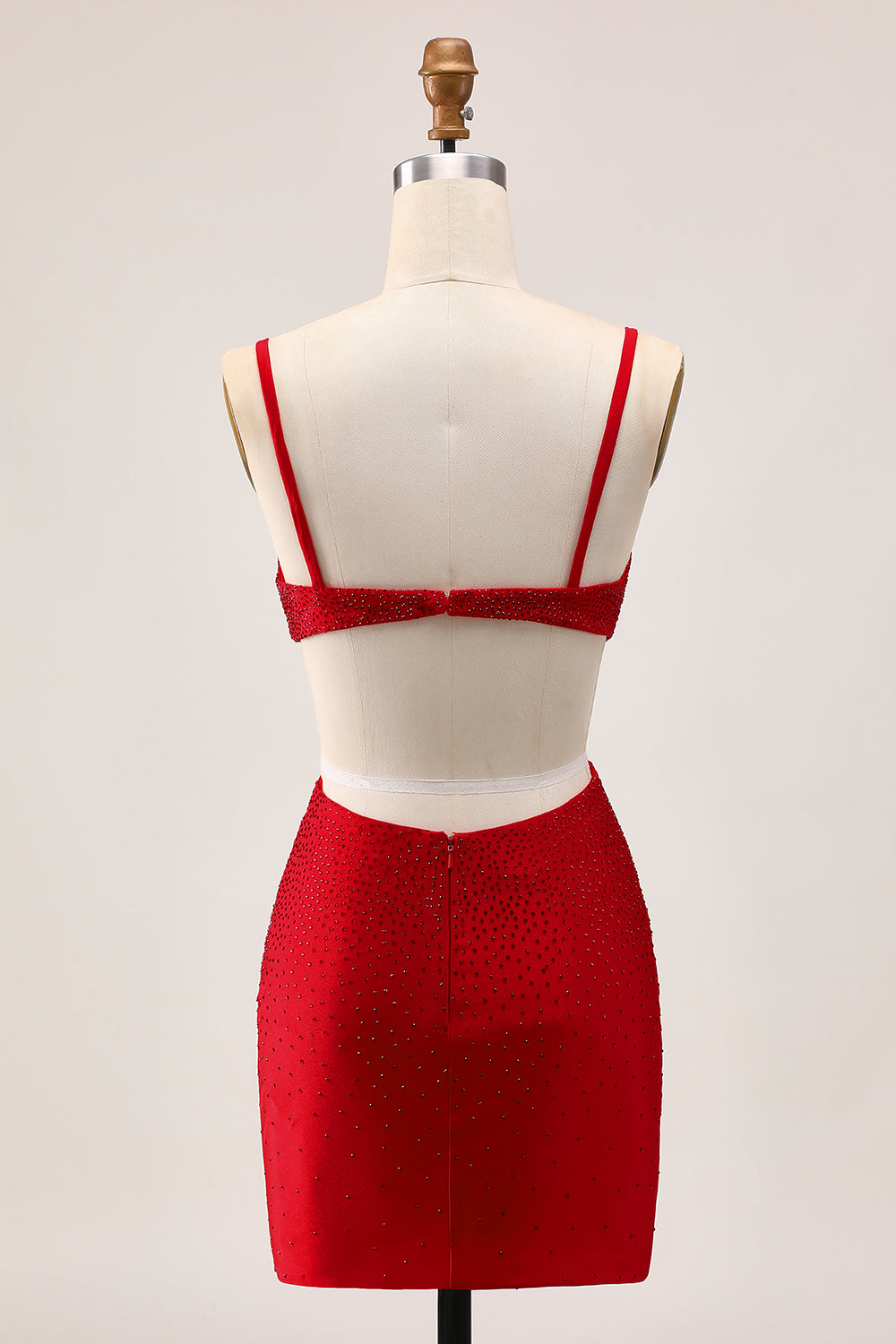 Robe de bal moulante chic perlée perlée