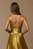 Satin métallisé doré col V profond Robe de vacances trapèze