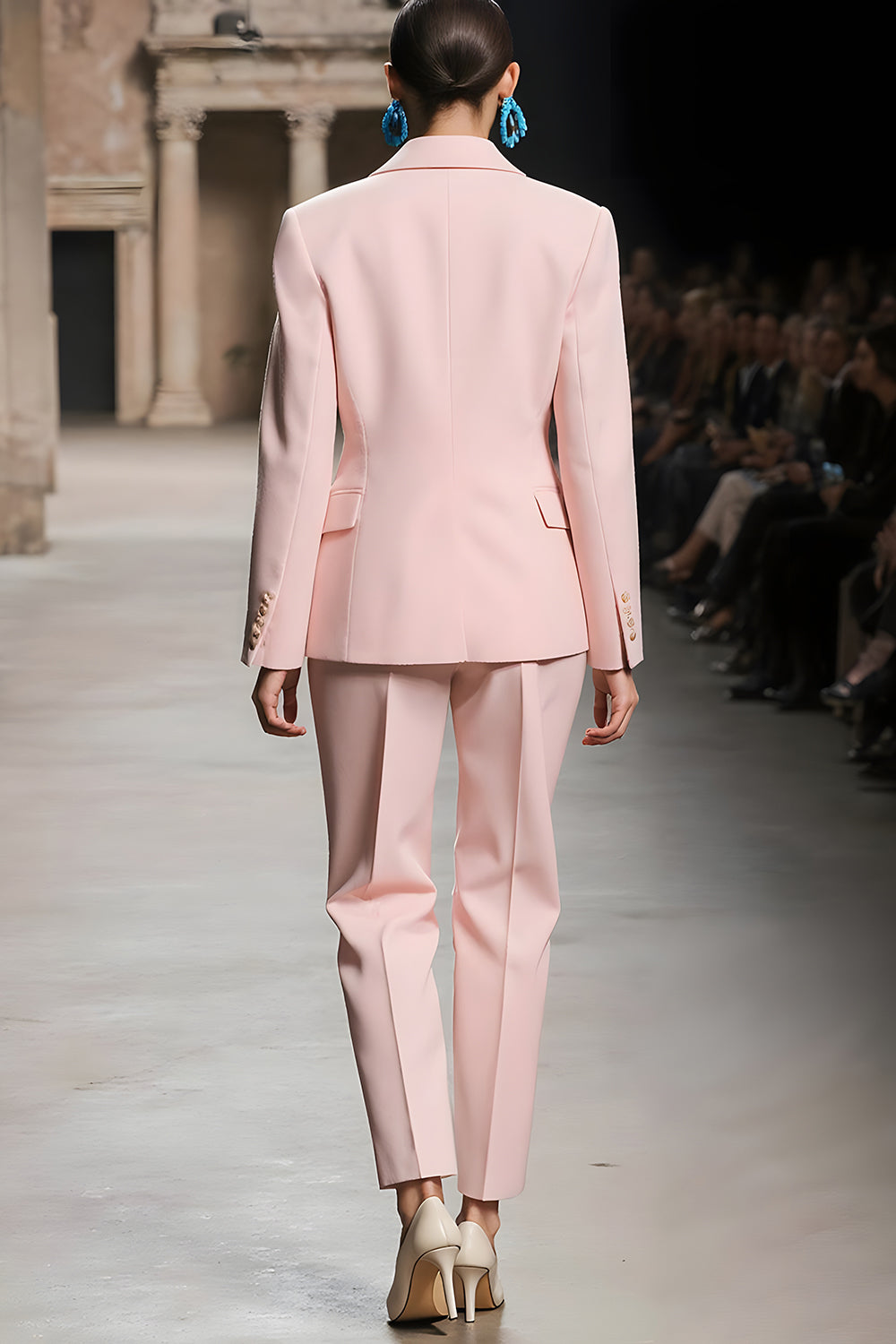 Rose Cranté Revers 2 pièces Femmes Costumes avec Manche