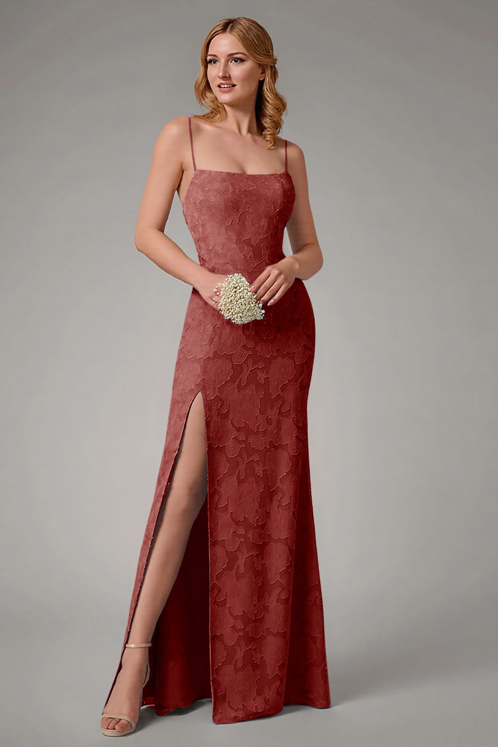 Robe de demoiselle d’honneur à bretelles spaghetti fourreau bleu poussiéreux avec fente