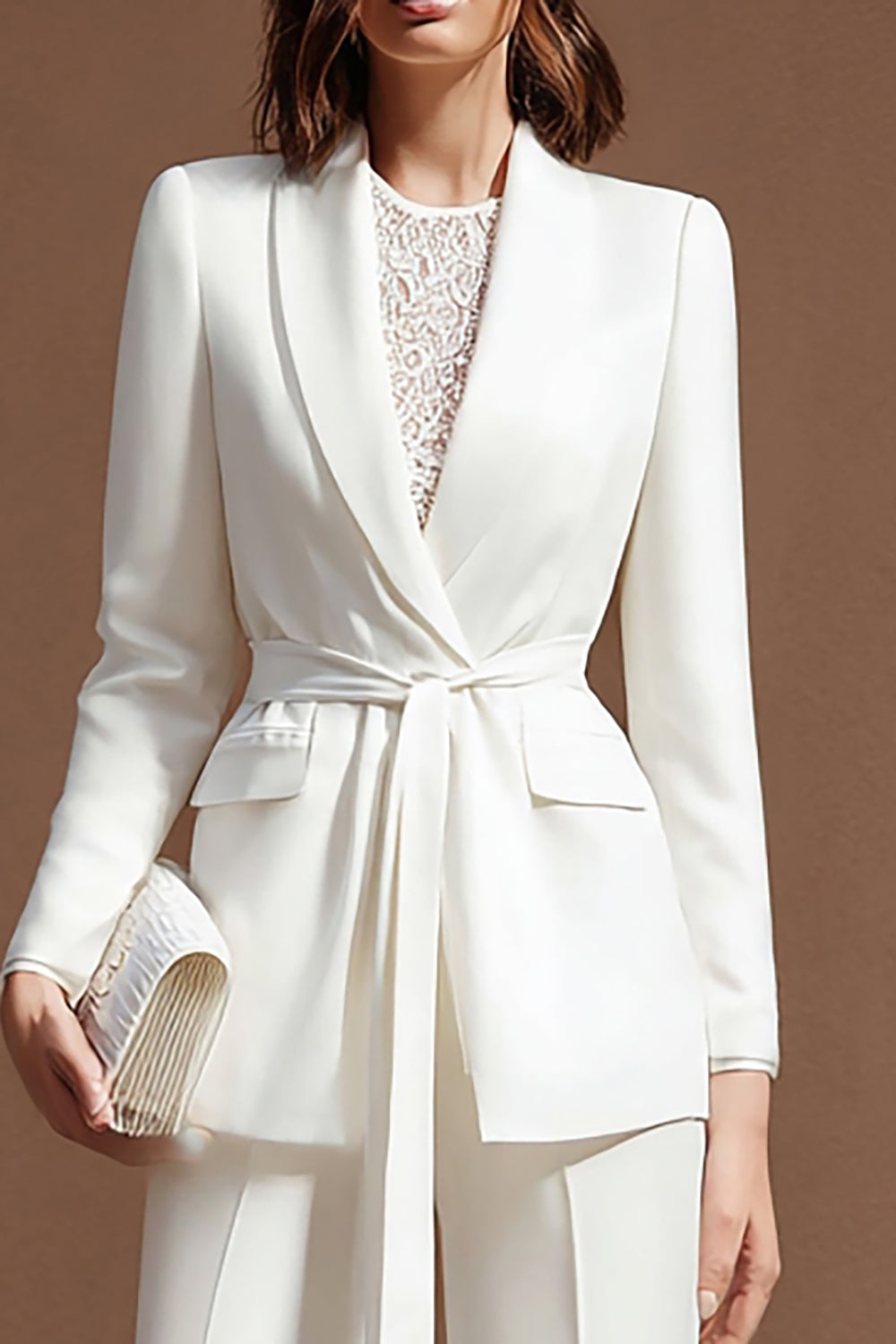 Satin ivoire 2 pièces châle revers costumes d’affaires avec ceinture