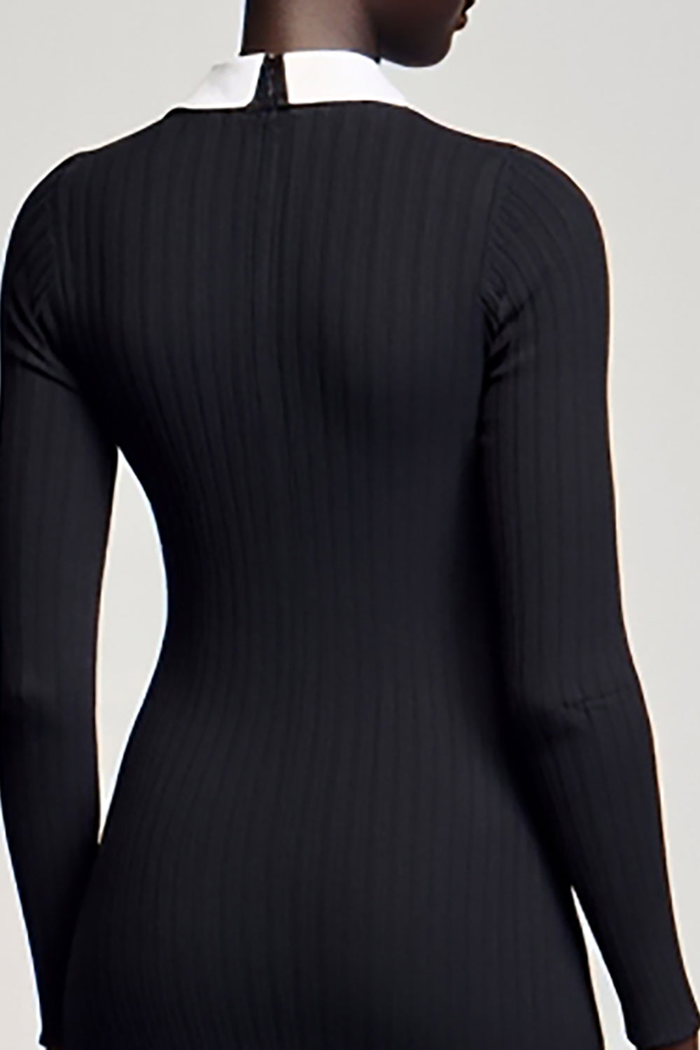 Fourreau en jersey noir Robe