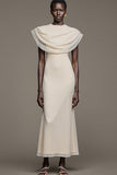 Robe à col cape sirène ivoire