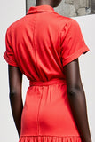 Ceinture à revers rouge Longueur thé Robe à manches courtes