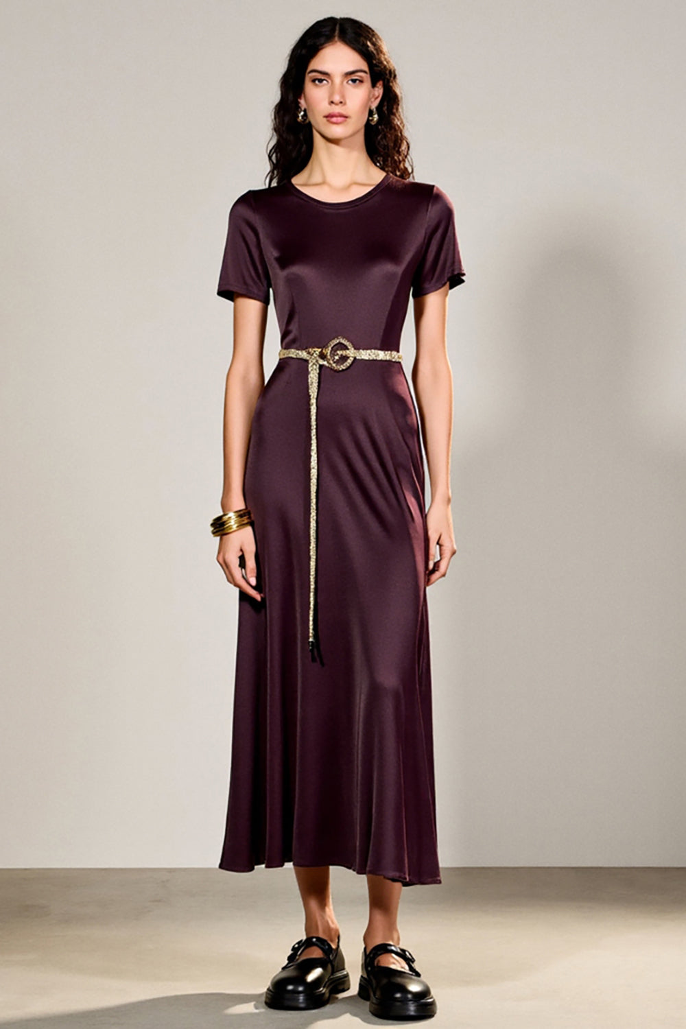Plum A Line à manches courtes Longueur thé Robe avec ceinture
