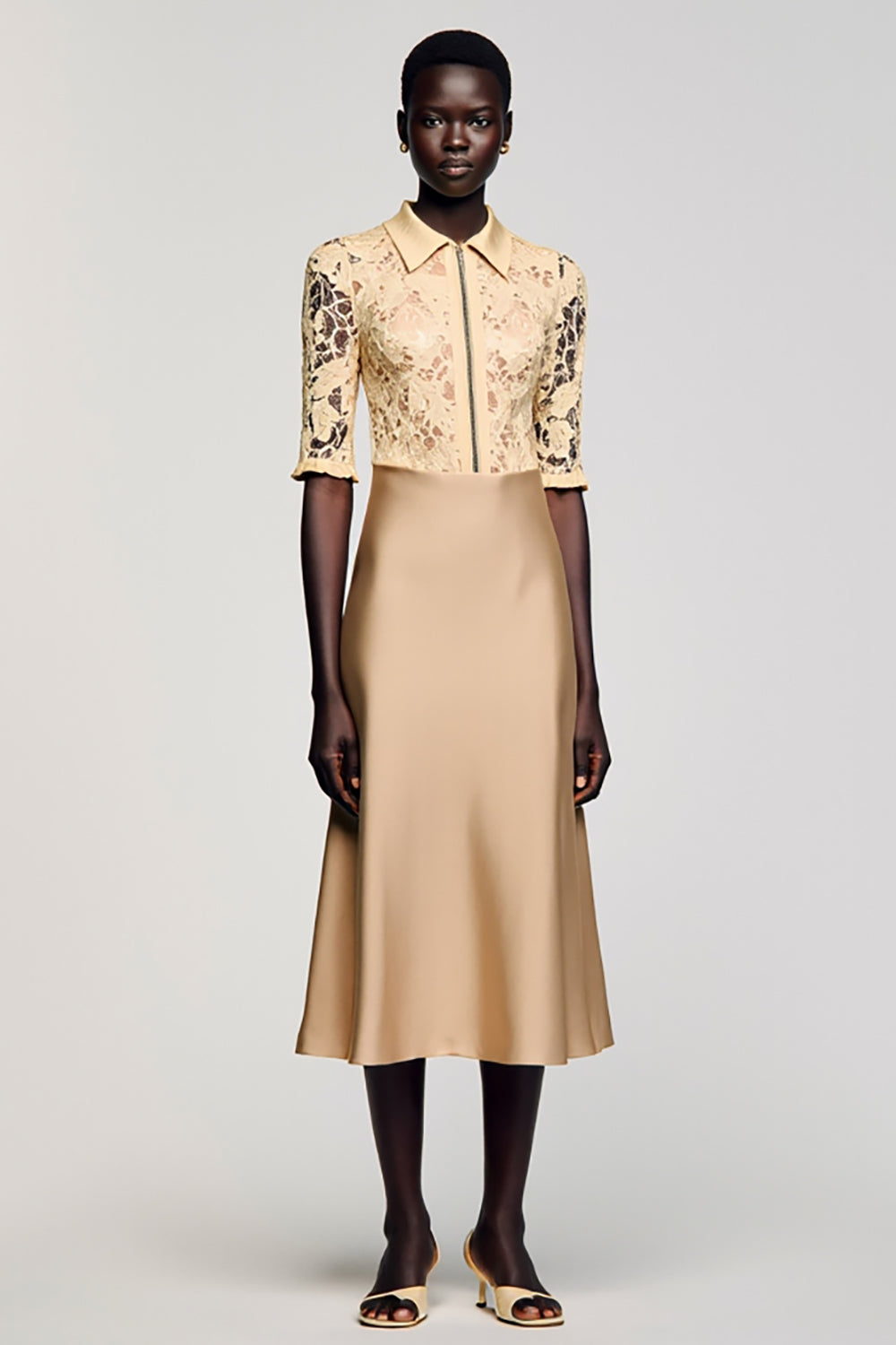 Champagn Robe midi à demi-manches en dentelle