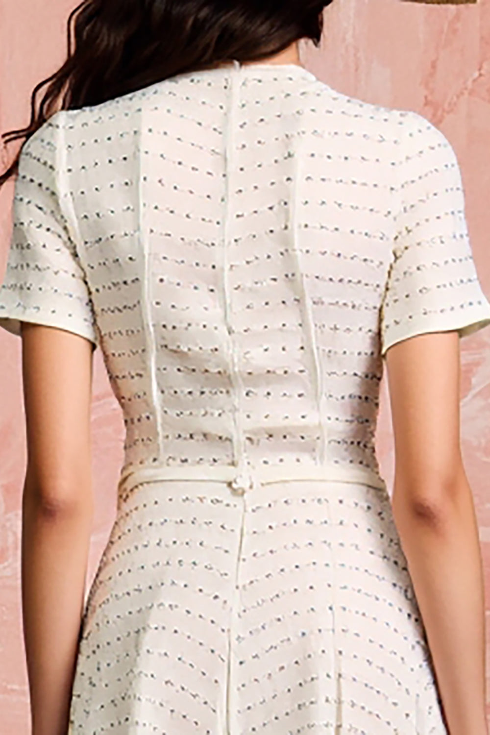 Ivoire Une Ligne À Pois Robe