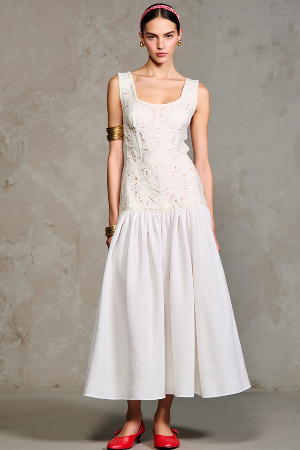 Robe à col rond blanc