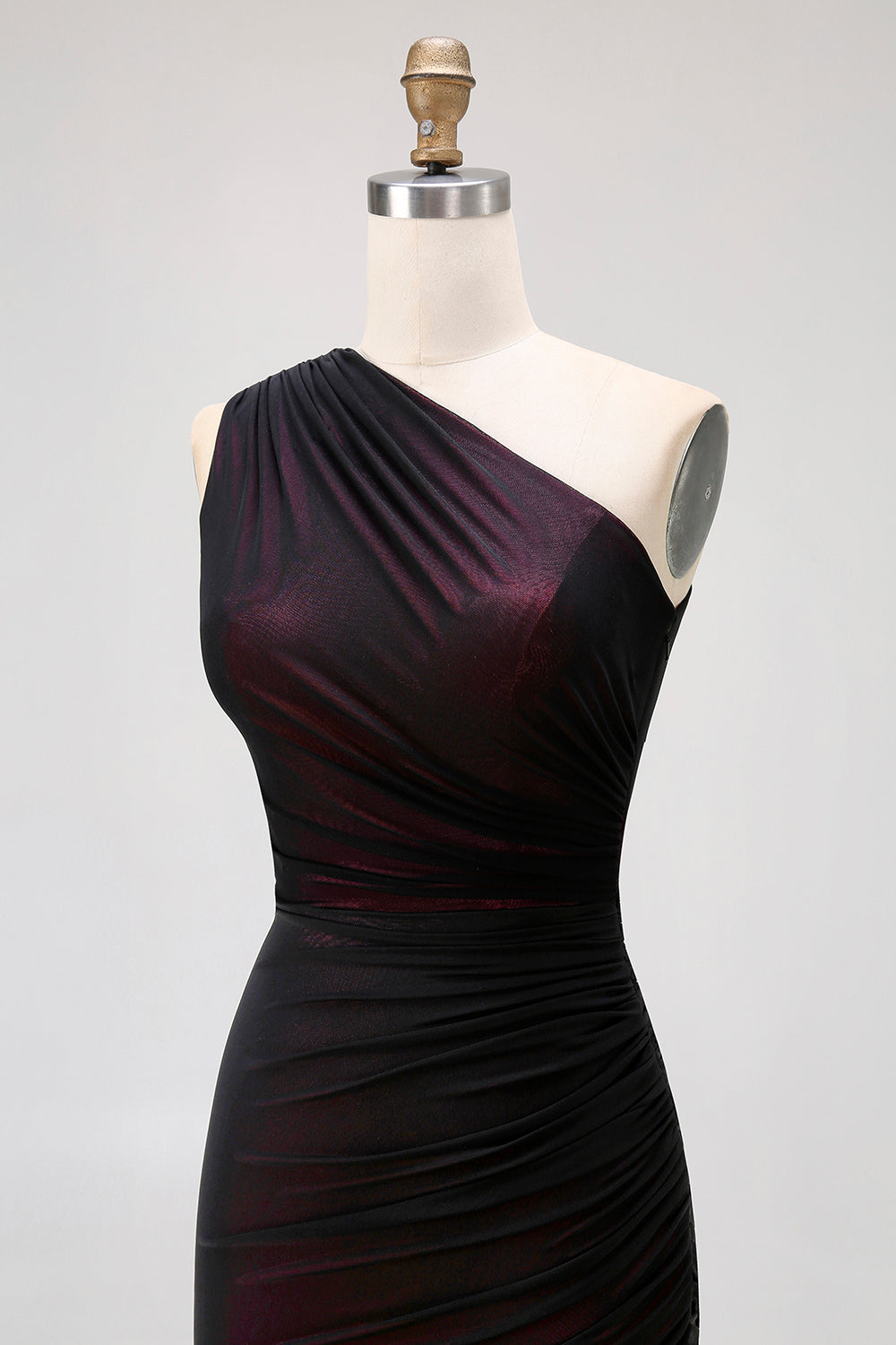 Une épaule noir gaine rose longue robe de demoiselle d’honneur avec fente