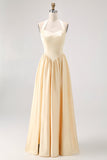 Robe de demoiselle d’honneur en satin Daffodil Halter A Line