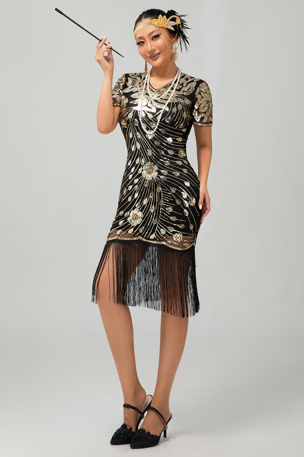 Robe à clapet à paillettes à franges rouges noires et rouges des années 1920