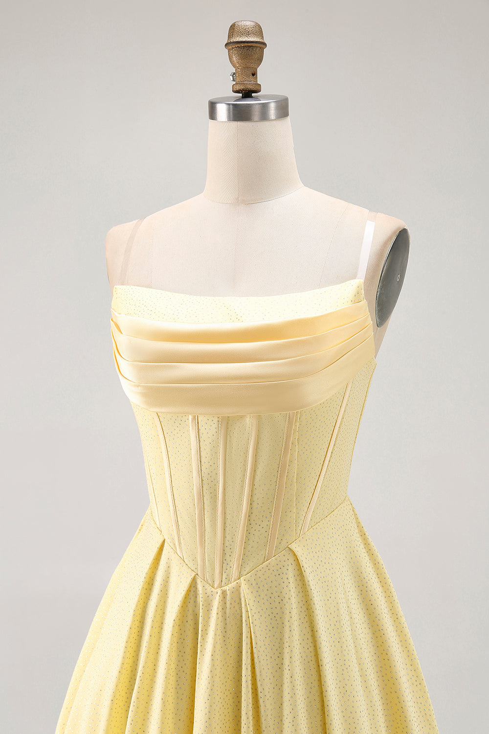 Robe de cocktail corset trapèze sans bretelles jaune avec perles
