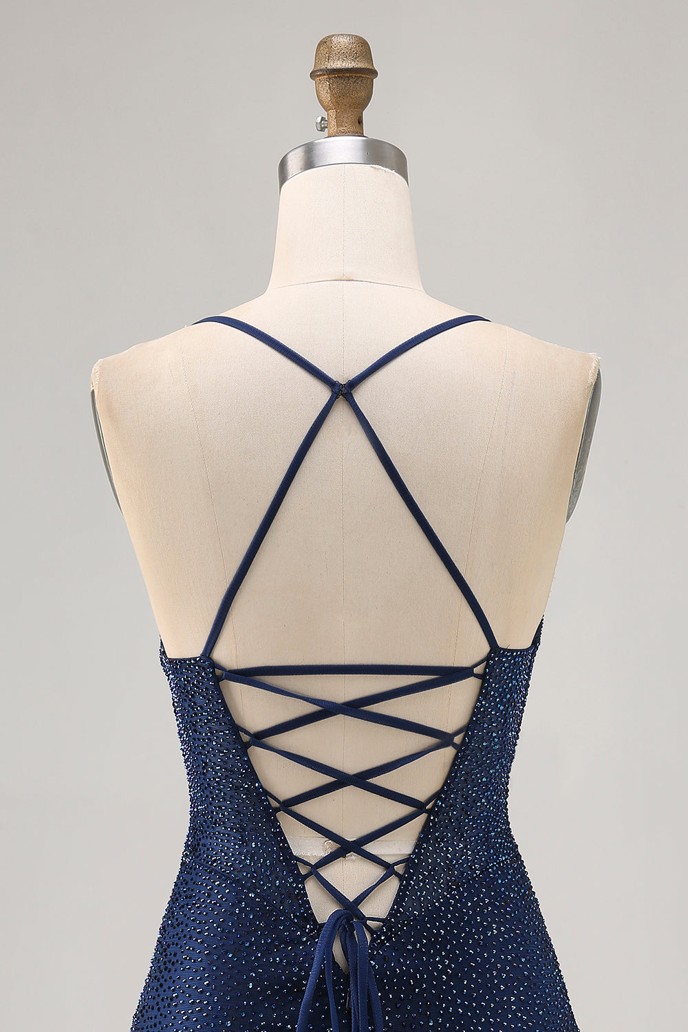 Robe moulante de bal à bretelles spaghetti perlées bleu foncé