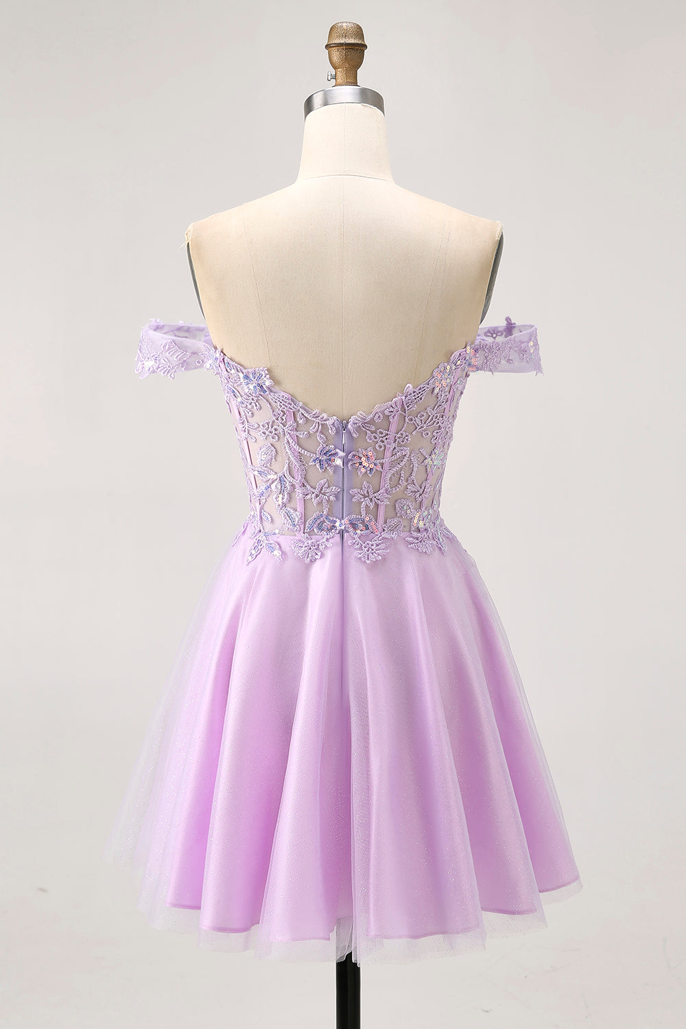 Robe de retour à la maison florale trapèze lilas à épaules dénudées avec appliques