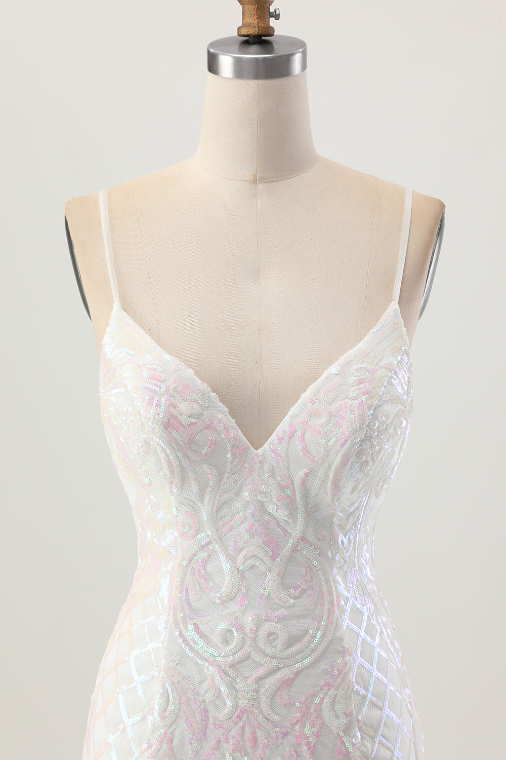 Robe de cocktail moulante à sequins à sequins blanche scintillante