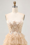 Champagne A Line Robe de bal sans bretelles à plusieurs niveaux appliquée