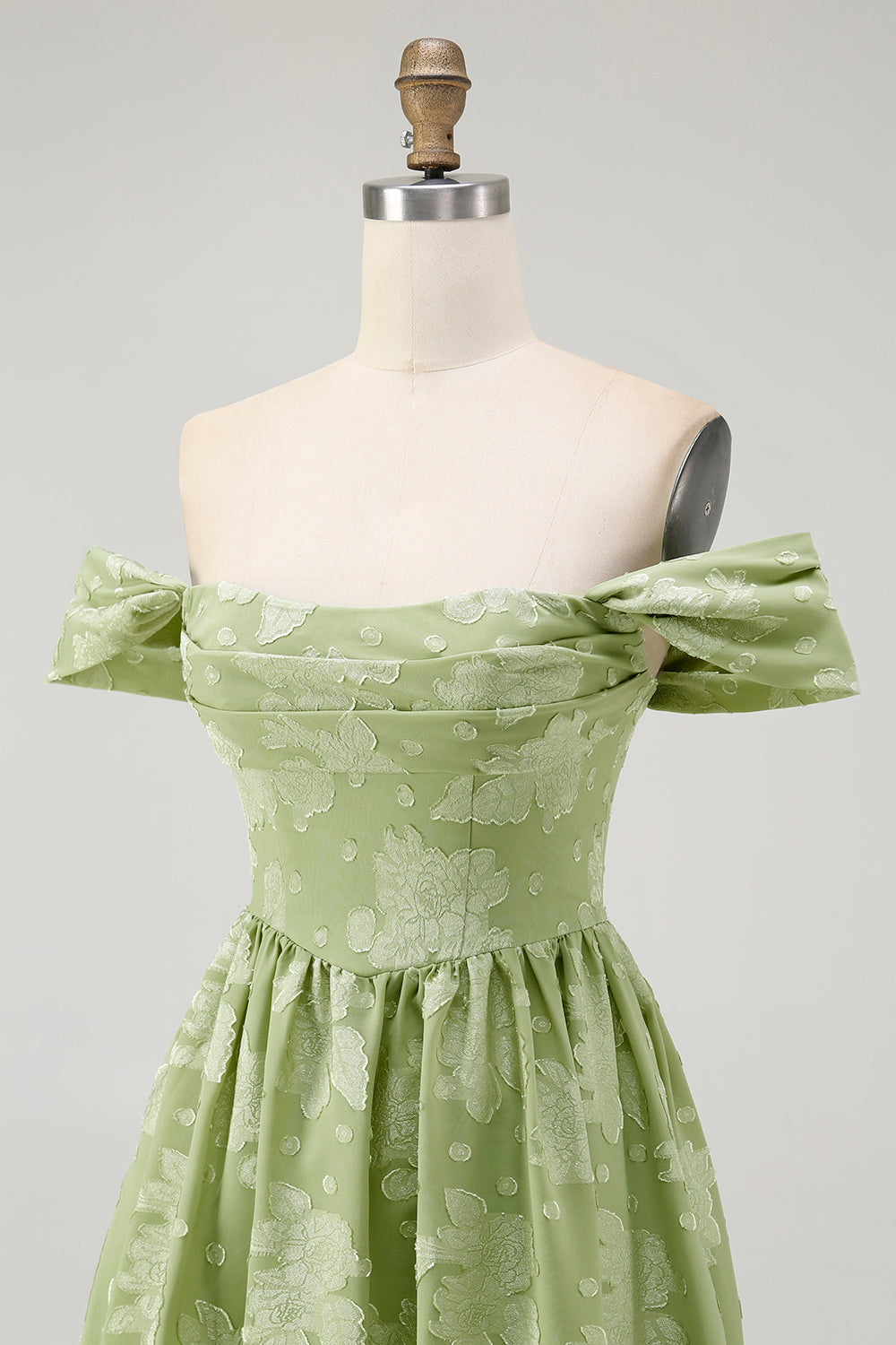 Vert sauge Floral Une ligne dénudée Épaule Midi Robe de demoiselle d’honneur