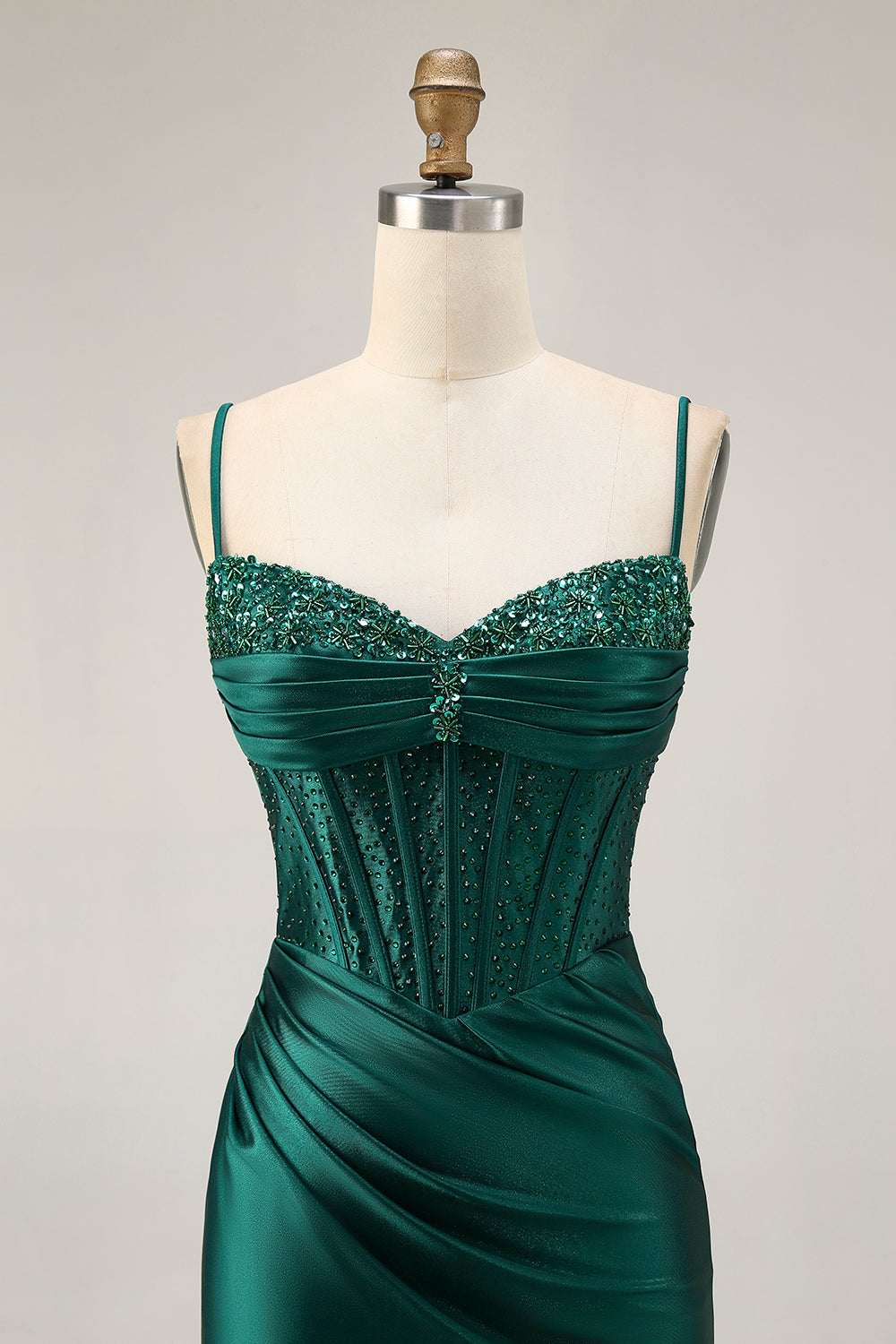 Robe de cocktail moulante en satin à sequins corset vert foncé