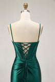 Robe de cocktail moulante en satin à sequins corset vert foncé