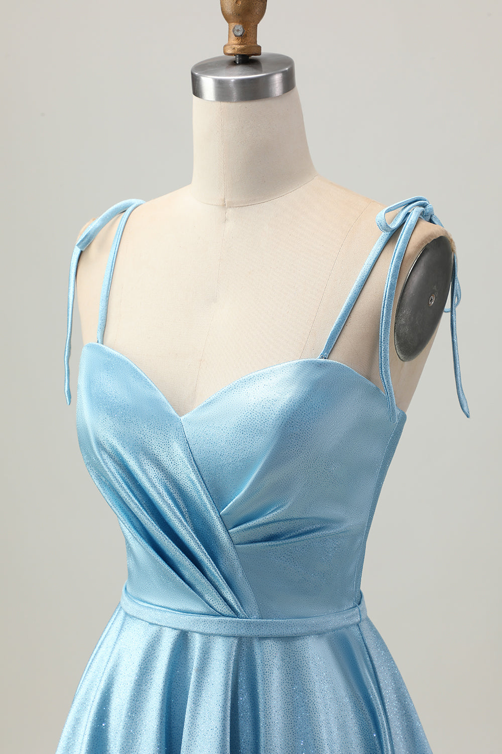 Satin bleu Une ligne courte spaghetti bretelles Robe De Cocktail