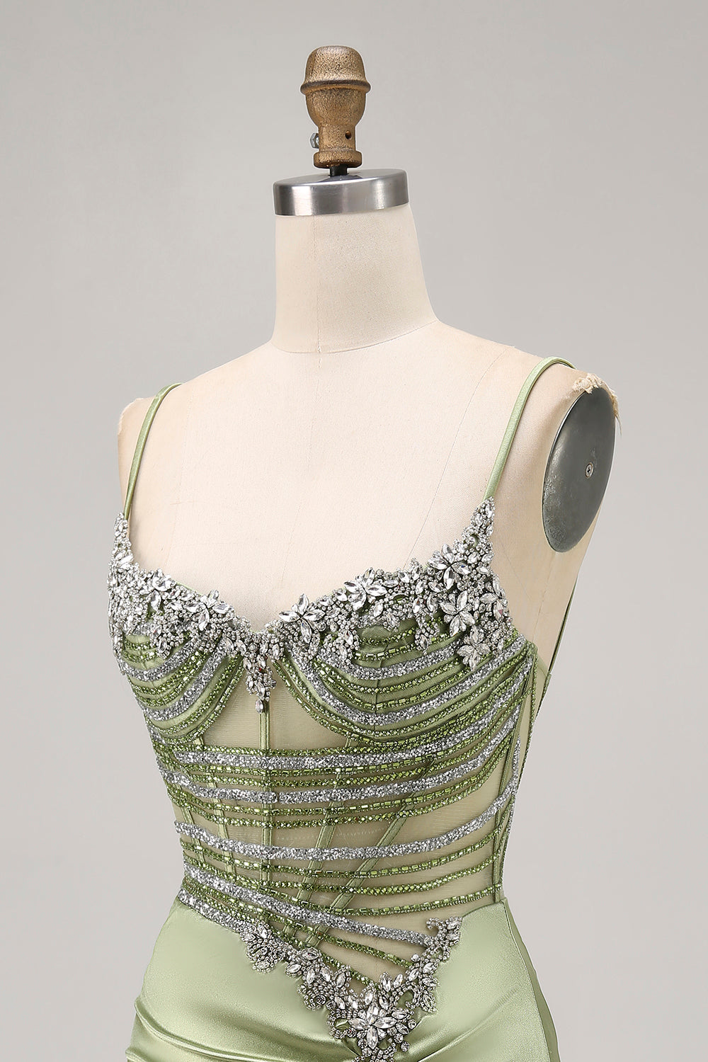 Vert sauge perlé Corset serré froncé courte maison de retour à la maison avec strass