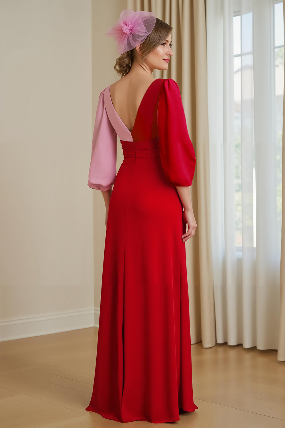 Col en V rouge Mousseline de soie Une ligne Robe d’invité de mariage