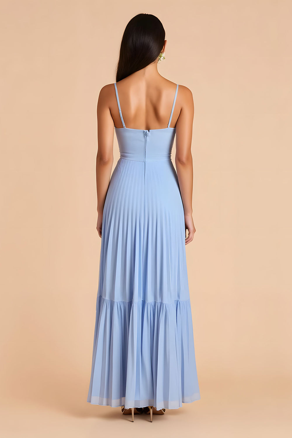 Bleu clair plissé une ligne spaghetti bretelles robe longue de demoiselle d’honneur