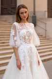 Ivoire appliqué une ligne Sweep Train Robe de mariée florale avec manches