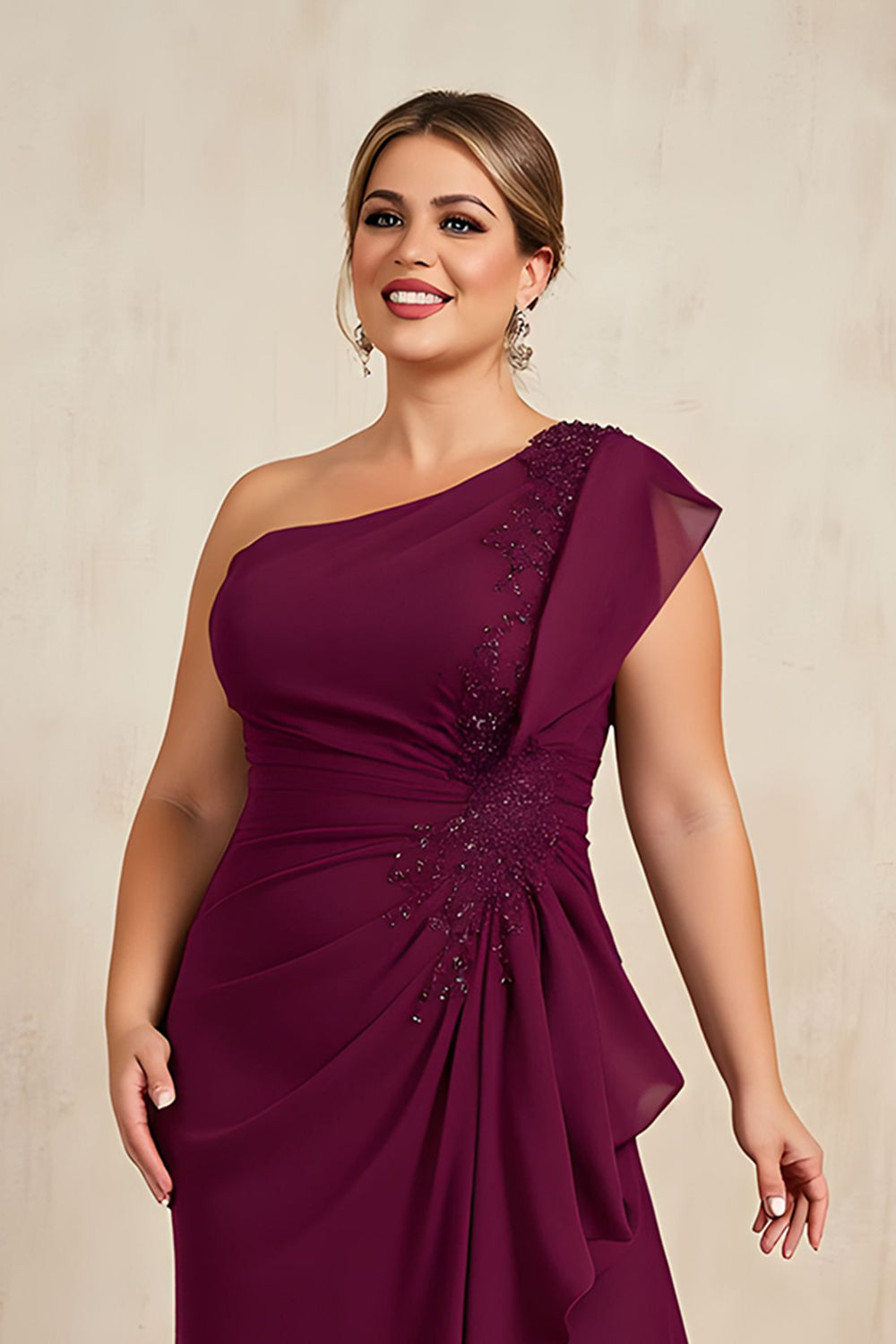 Une épaule en mousseline de soie bordeaux Robe de la mère de la mariée avec appliques