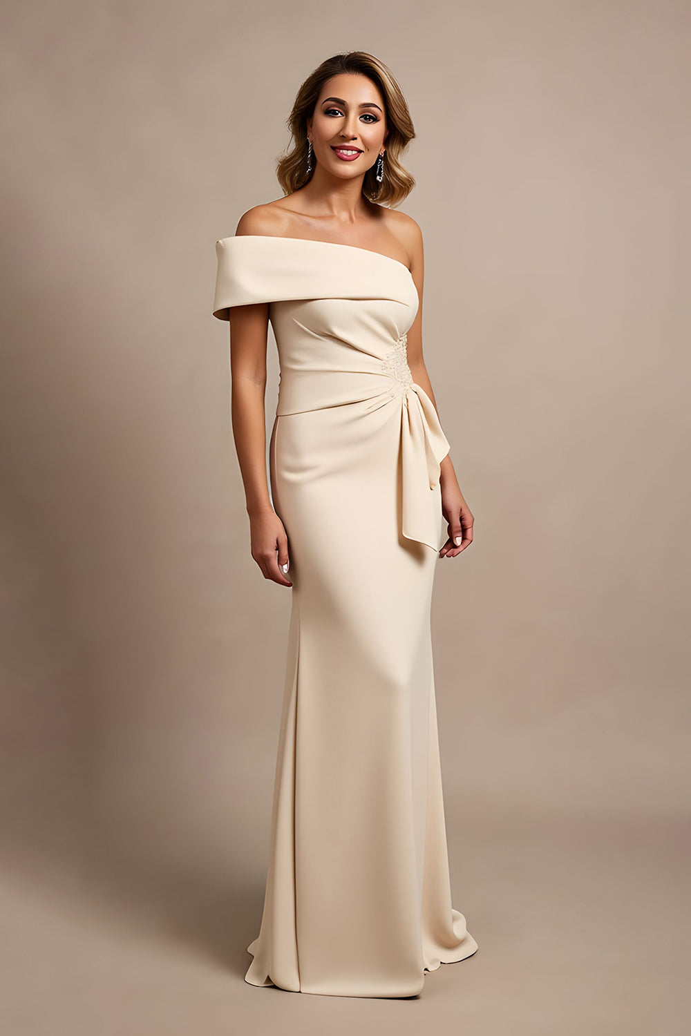 abricot une épaule froncé longue robe mère de la mariée en satin avec perles