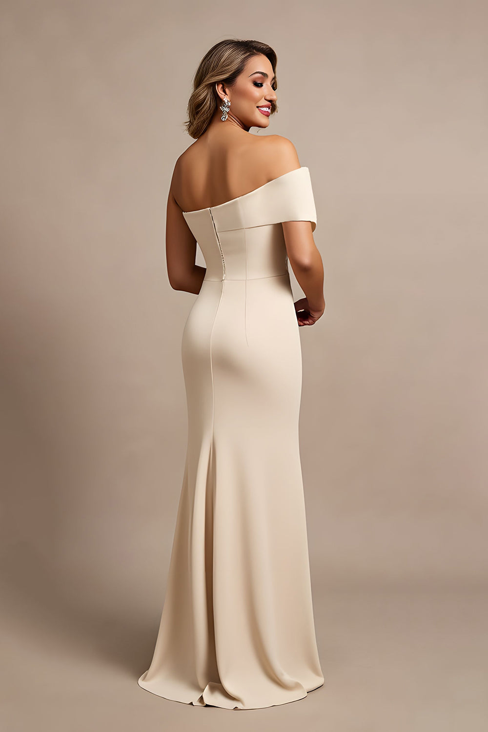 abricot une épaule froncé longue robe mère de la mariée en satin avec perles