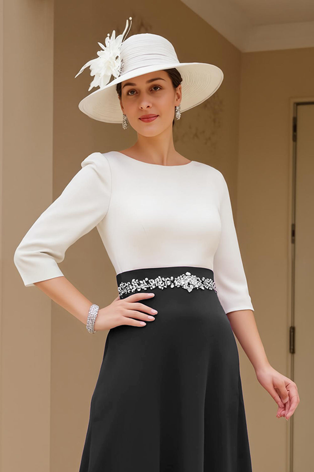 Noir et blanc A-ligne col bateau Robe mère de la mariée avec perles
