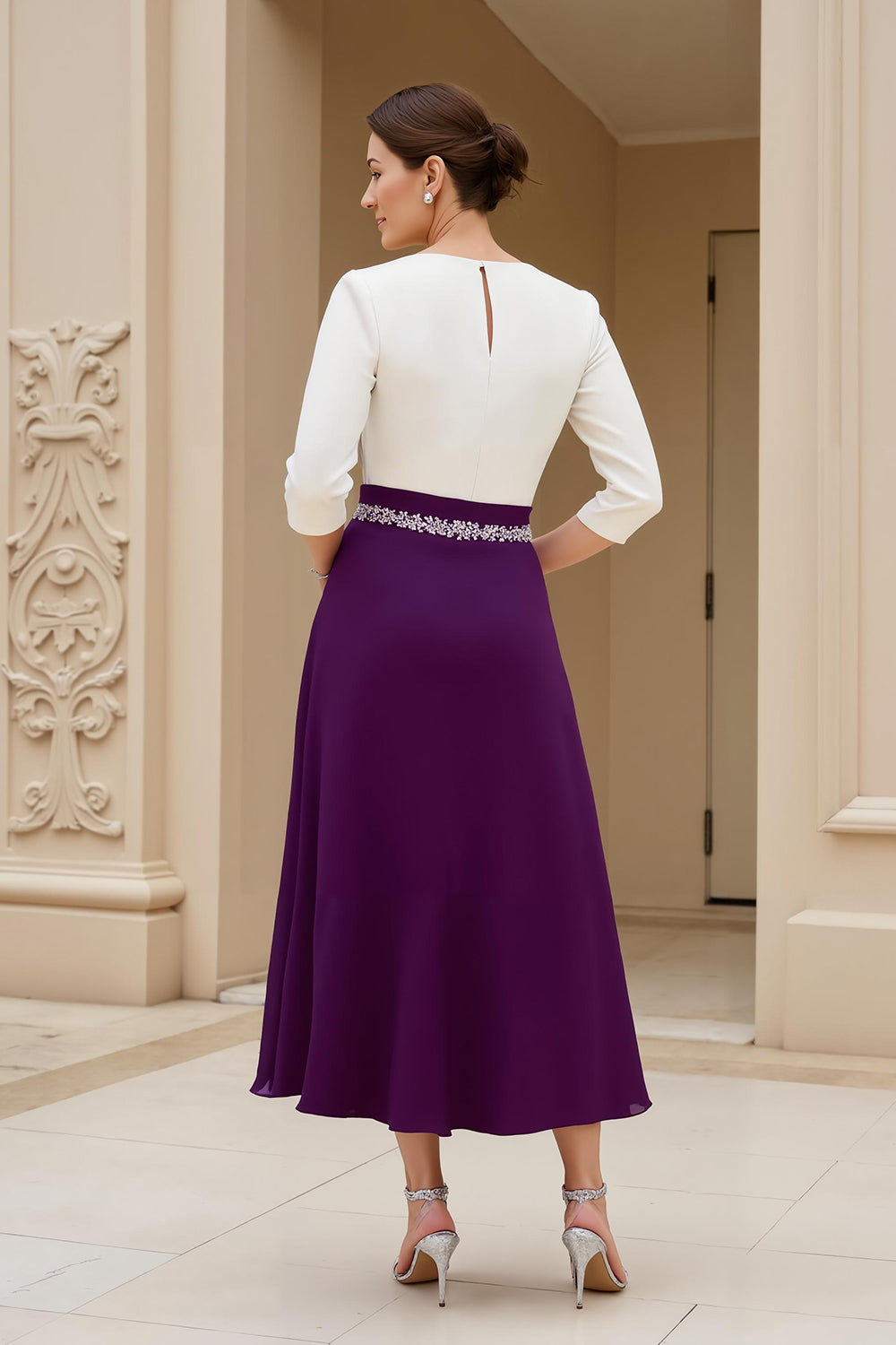 Noir et blanc A-ligne col bateau Robe mère de la mariée avec perles