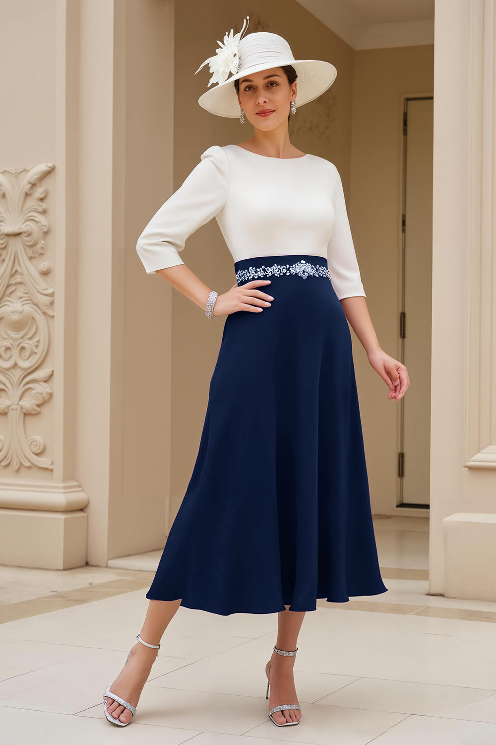 Noir et blanc A-ligne col bateau Robe mère de la mariée avec perles