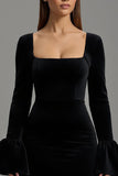 Robe longue formelle fourreau en velours noir avec gaines
