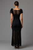 Robe longue formelle à col carré en dentelle fourreau noire avec volants