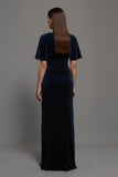 Robe longue formelle en velours bleu marine à col bateau avec fente
