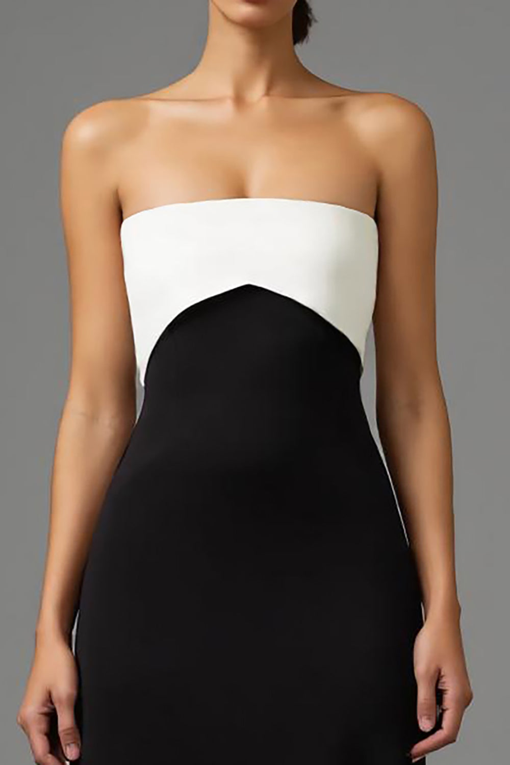Noir A Line Satin Sans Bretelles Robe Longue Formulaire avec Noeud