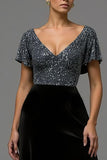 Robe longue formelle en velours noir et gris scintillant à paillettes