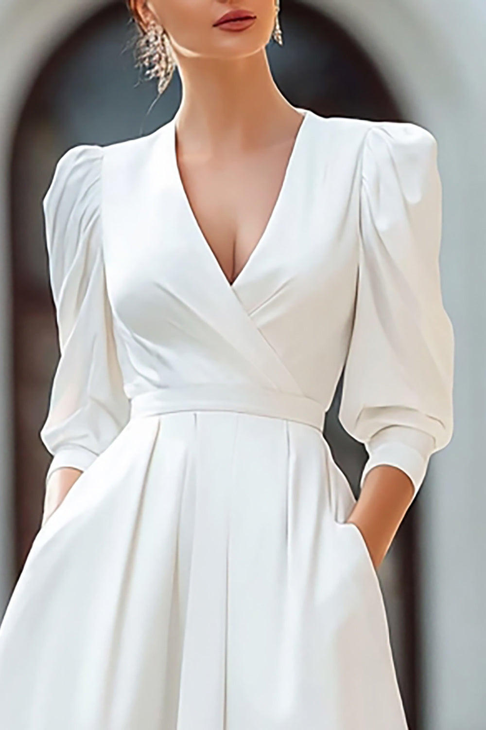 Robe de fiançailles en satin ivoire à col en V