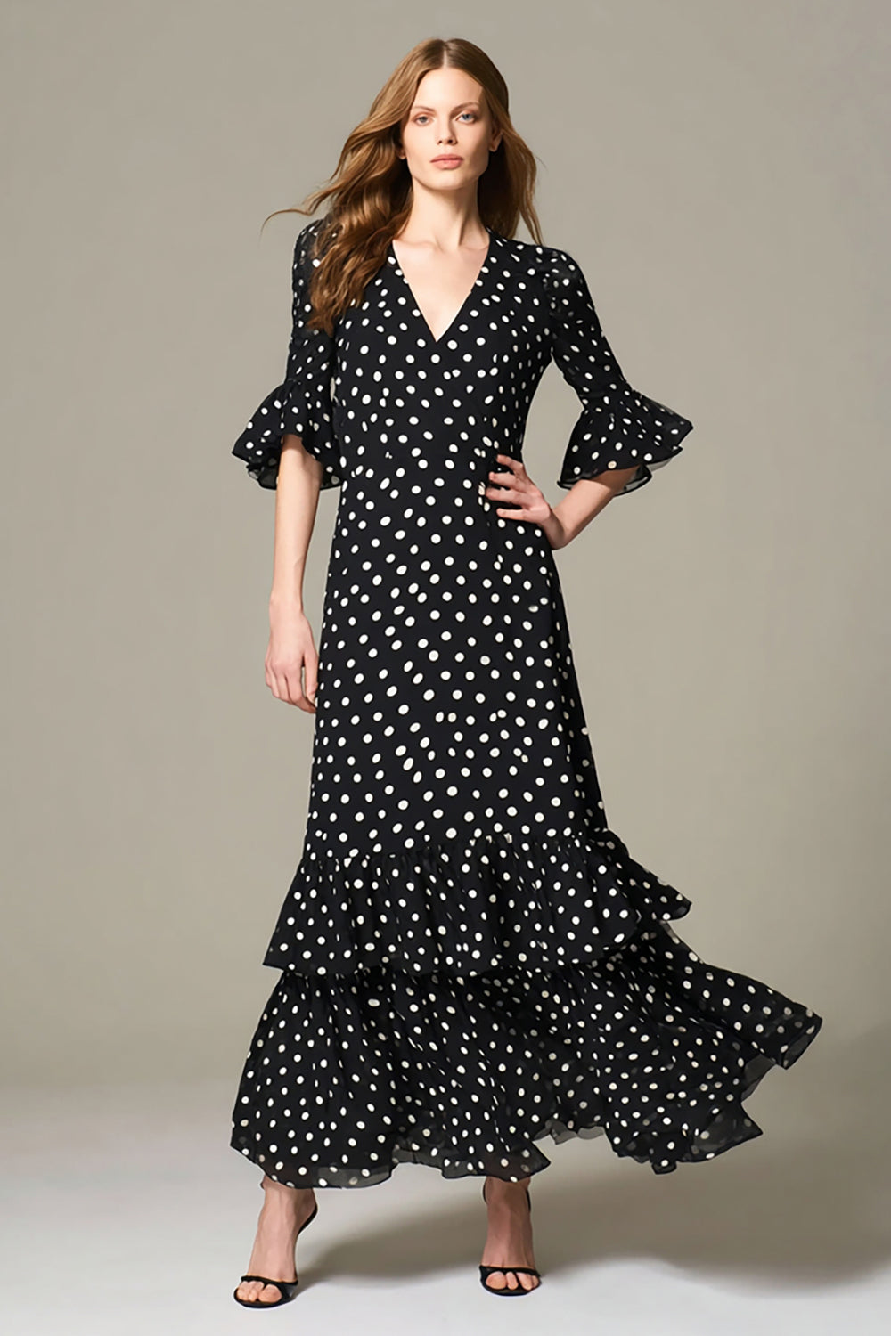 Noir Blanc À Pois À Volants Une Ligne Longue Formelle Robe Formelle Avec Manches