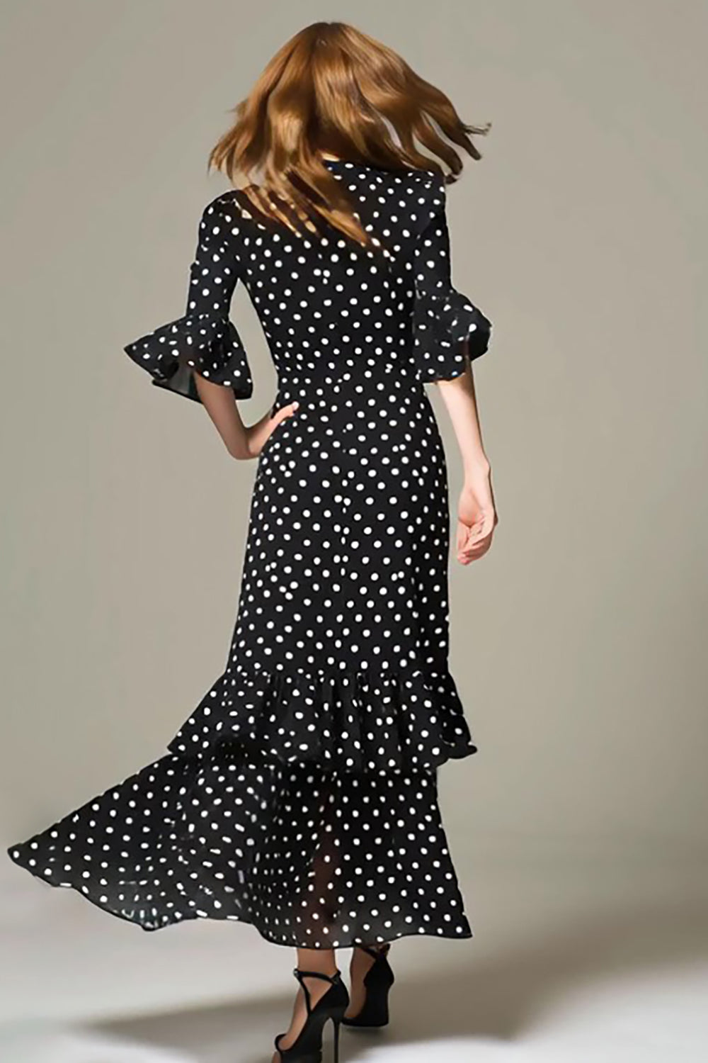 Noir Blanc À Pois À Volants Une Ligne Longue Formelle Robe Formelle Avec Manches